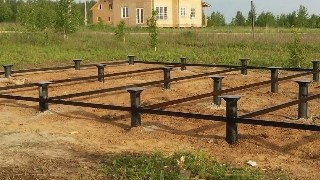 Установка и монтаж - винтовые сваи в Рубцовске для свайного фундамента дома. Цена от 2082 руб - видео закручивание
